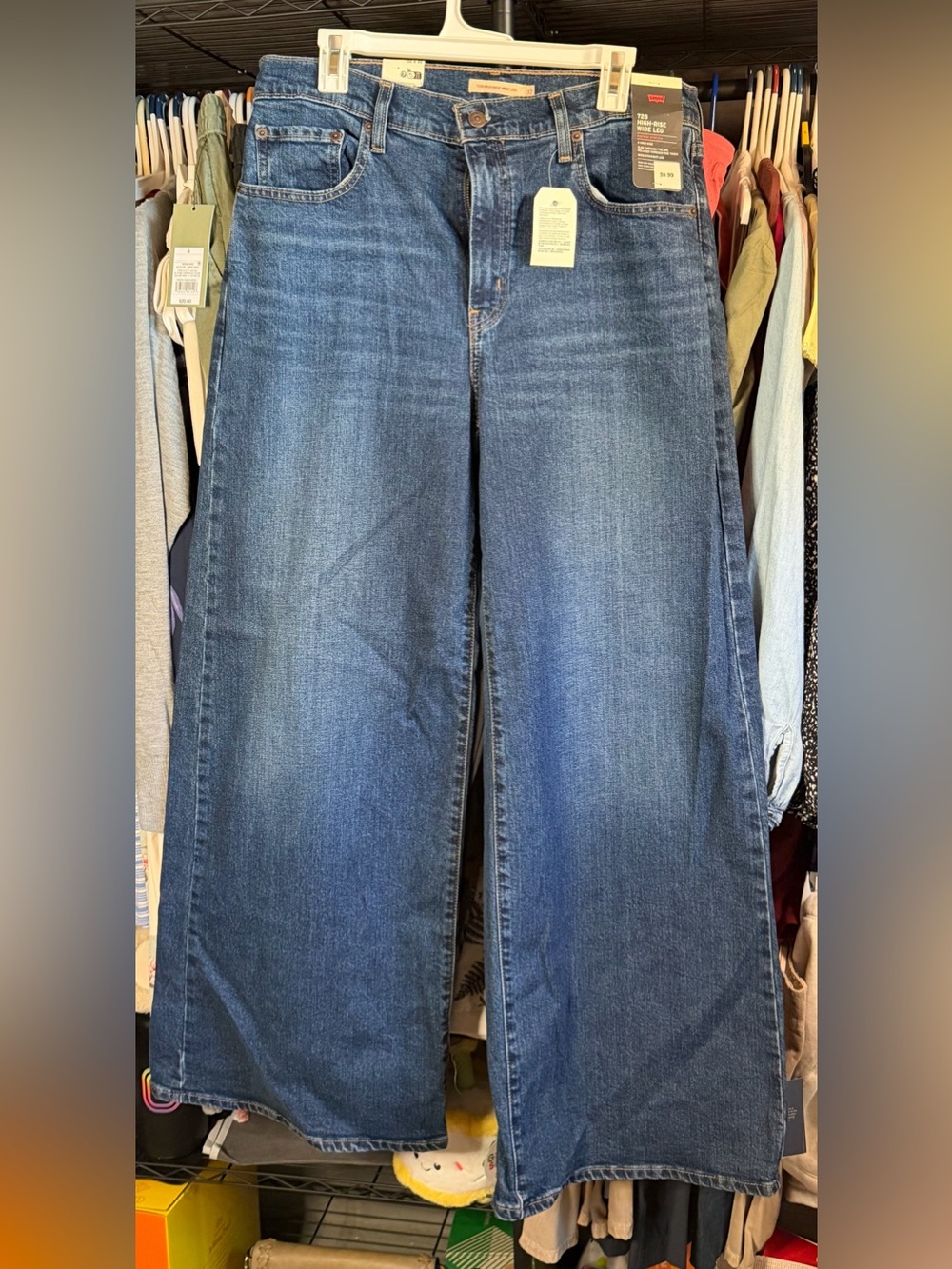 Levi's Wide Leg Flare Jeans - Medium Blue